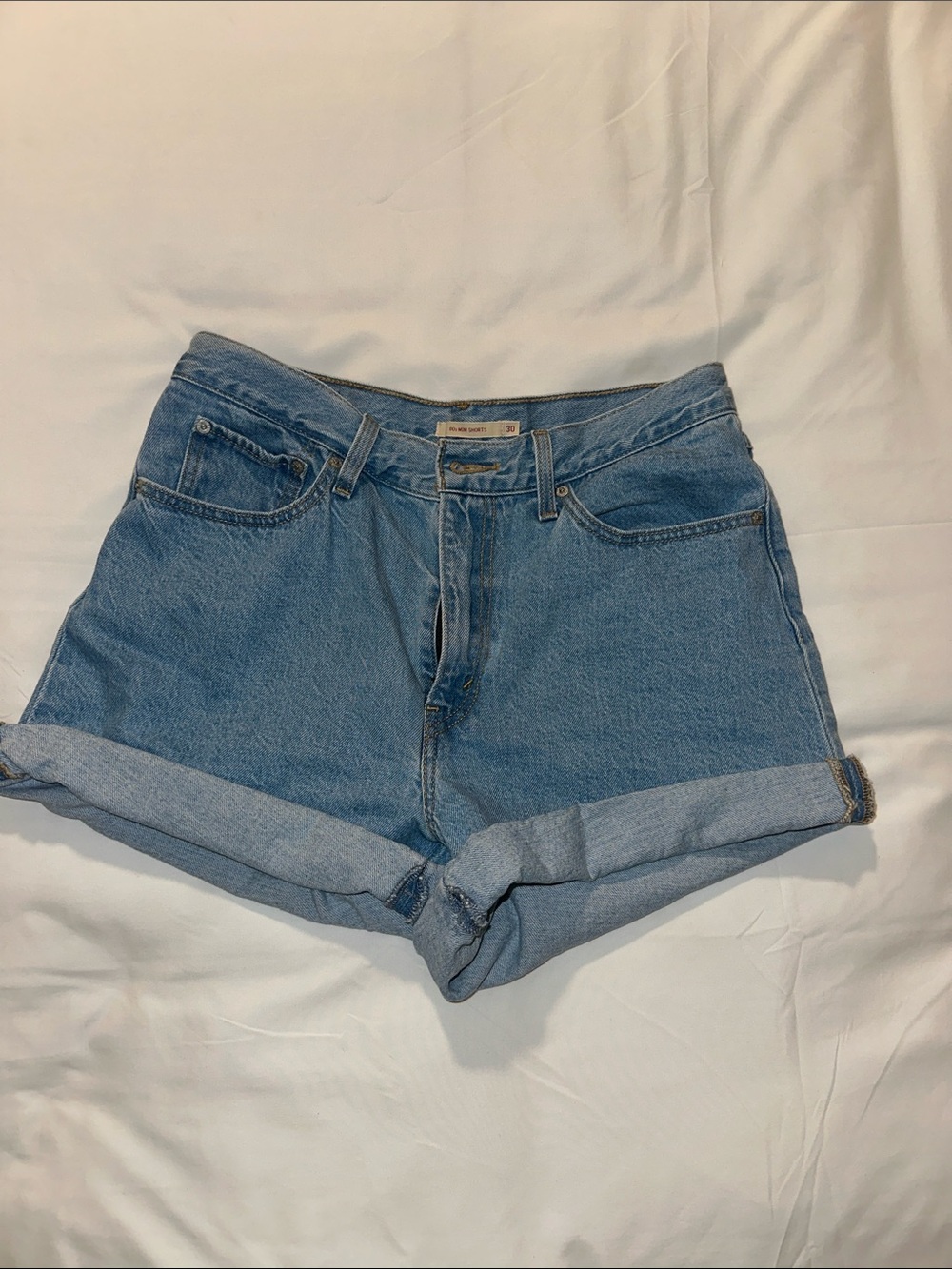 Levi’s Light Blue Denim Roll-Cuff Women’s Shorts